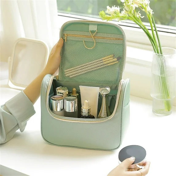 Hand-Portable Girl Cosmetic Bag